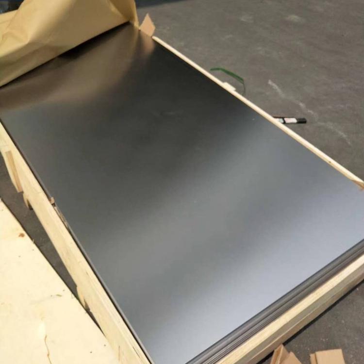Titanium plate manufacturing process